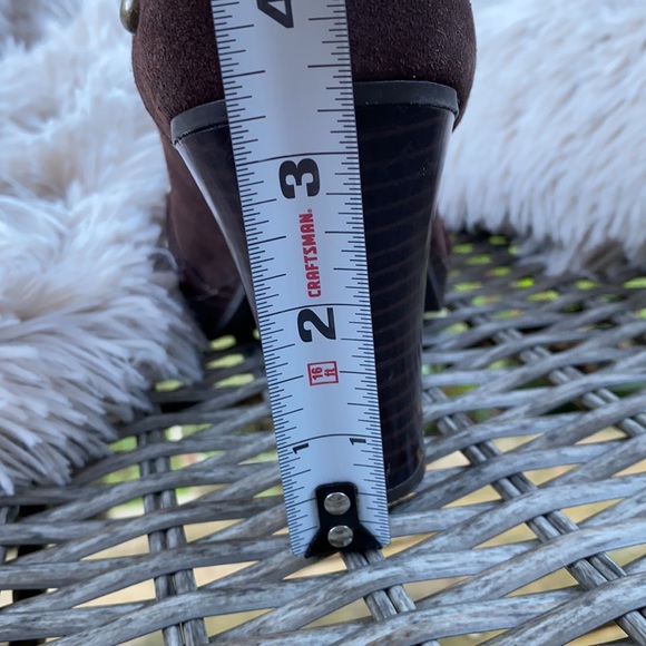 MIA brown suede studded platform heels size 6 - Picture 11 of 12